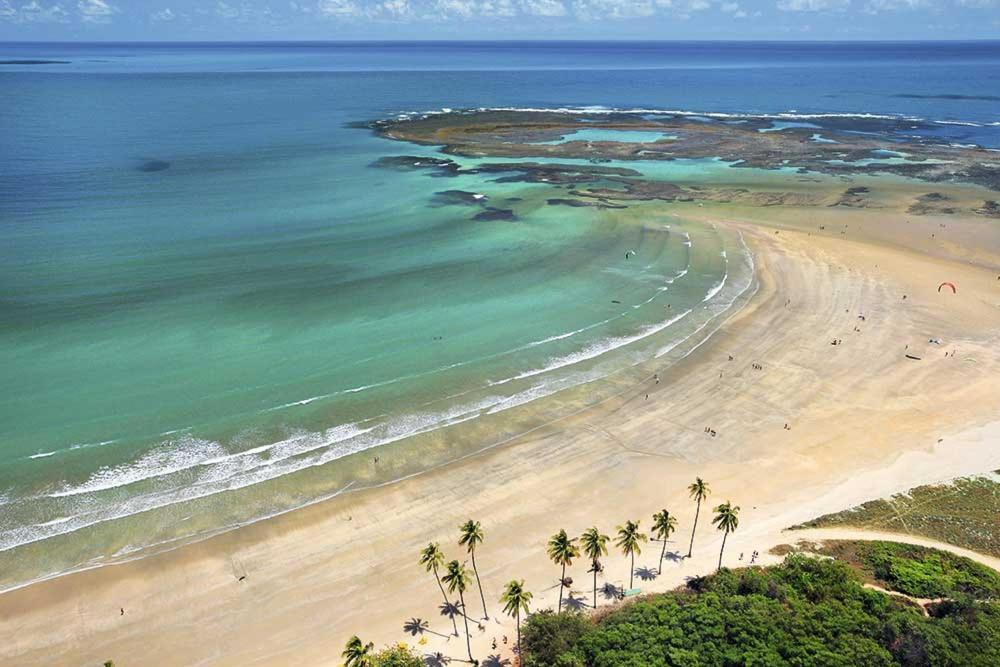 Отель Pousada Dos Coqueiros Порту-де-Галиньяш Экстерьер фото